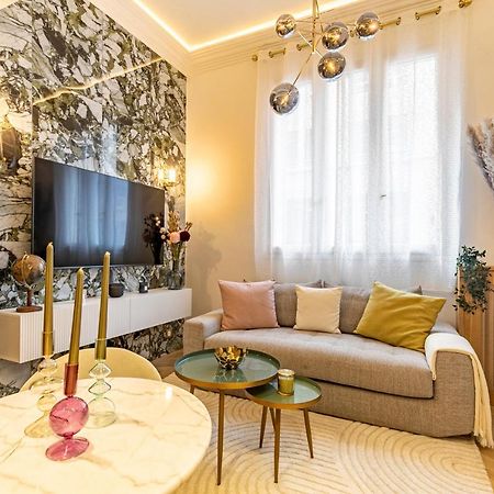 Le Studio Des Champs Elysees Paris Exterior foto