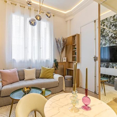 Le Studio Des Champs Elysees Paris Exterior foto