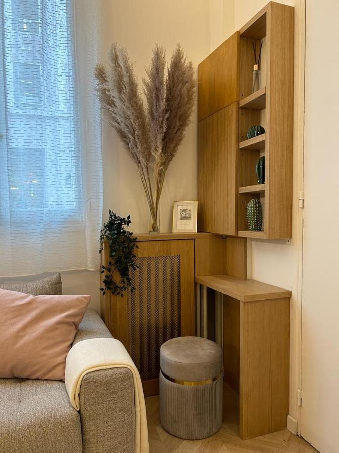 Le Studio Des Champs Elysees Paris Exterior foto