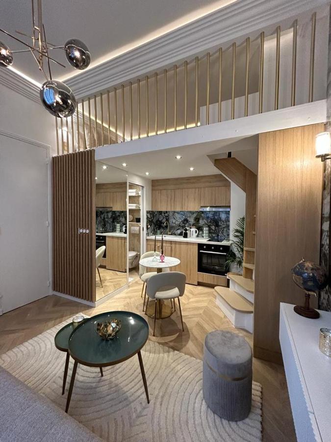 Le Studio Des Champs Elysees Paris Exterior foto